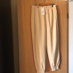 ZARA pants size medium